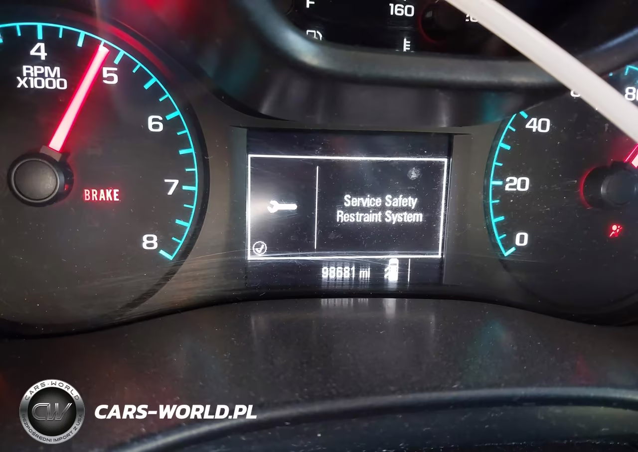 2018 Chevrolet Colorado VIN:1GCHSAEA1J1267261 - 7