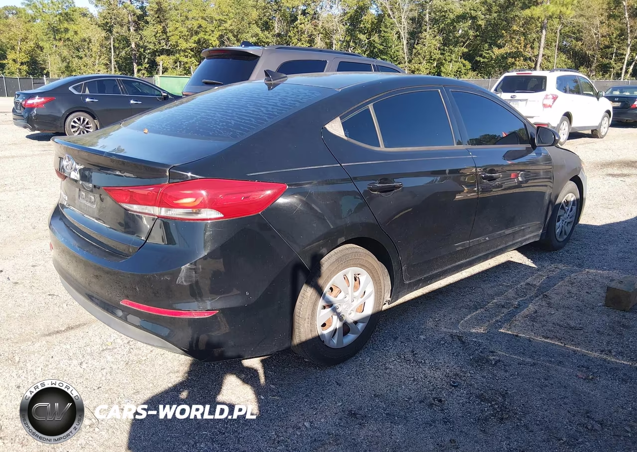 2017 Hyundai Elantra Se VIN:5NPD74LF0HH168143 - 4