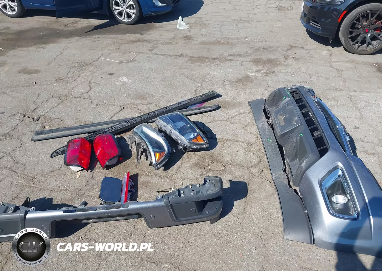 2019 Chevrolet Colorado Lt VIN:1GCHSCEN9K1178215 - 12