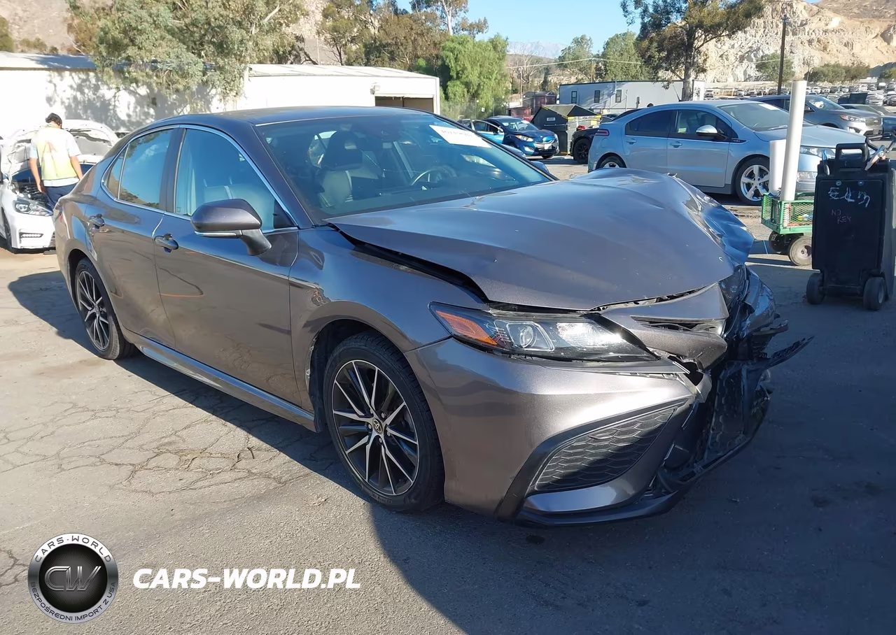 2023 Toyota Camry Se