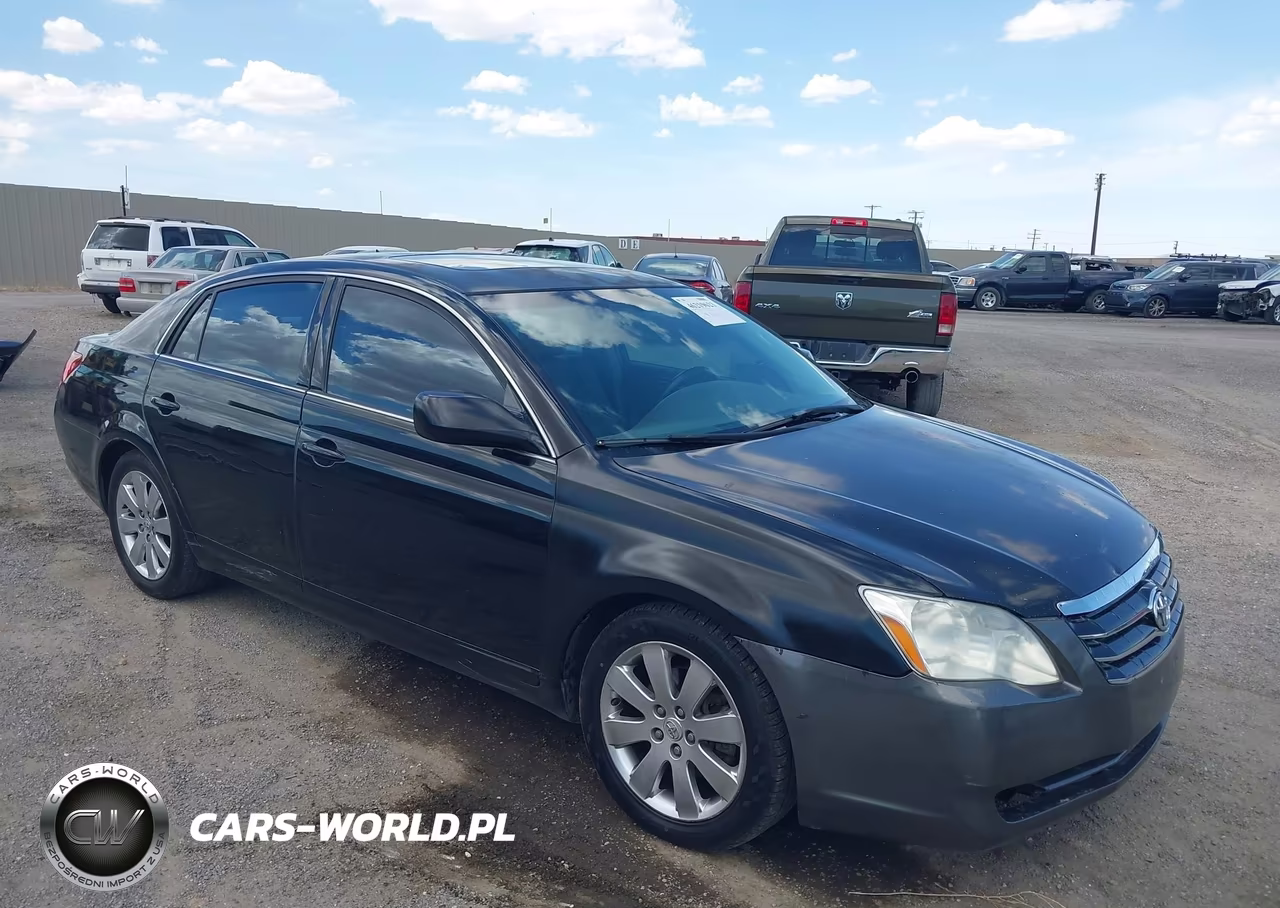 2005 Toyota Avalon Xls