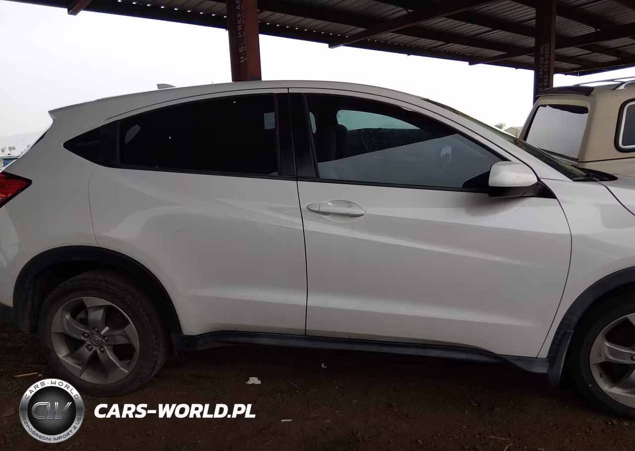 2018 Honda Hr-V Lx VIN:3CZRU5H33JM720909 - 13
