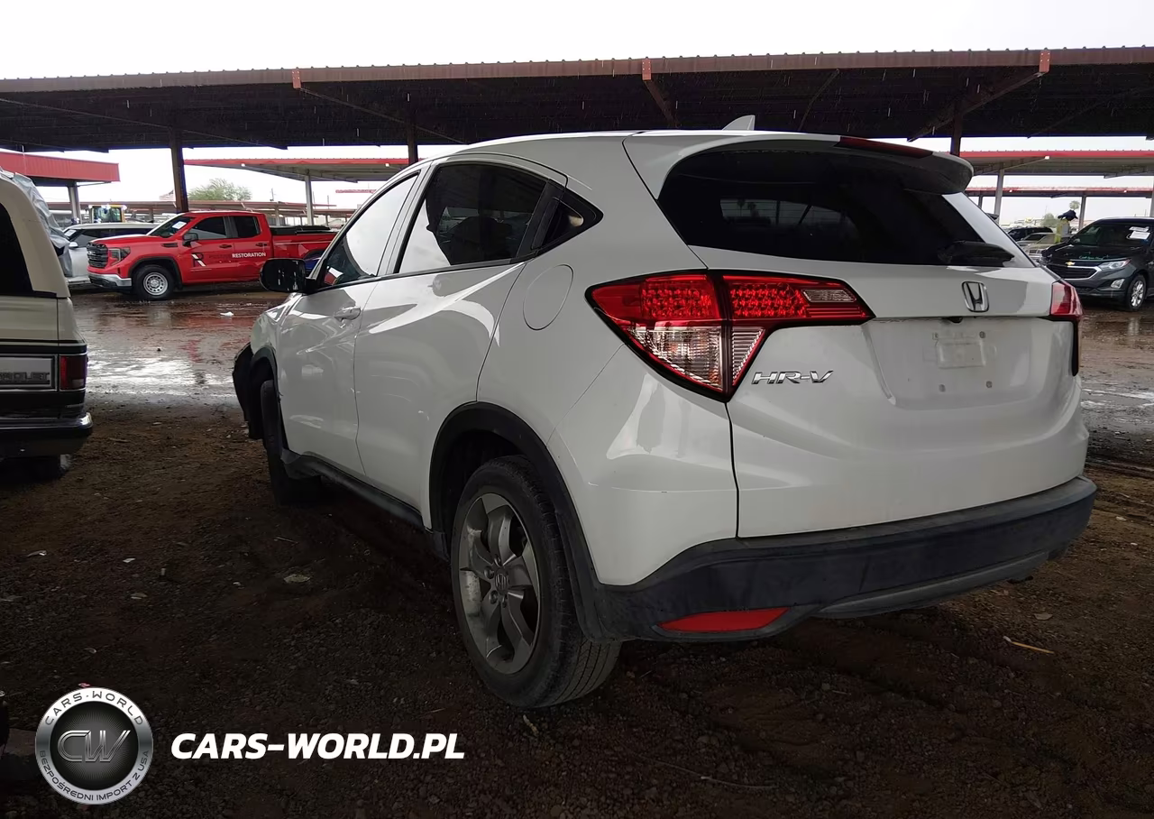 2018 Honda Hr-V Lx VIN:3CZRU5H33JM720909 - 3