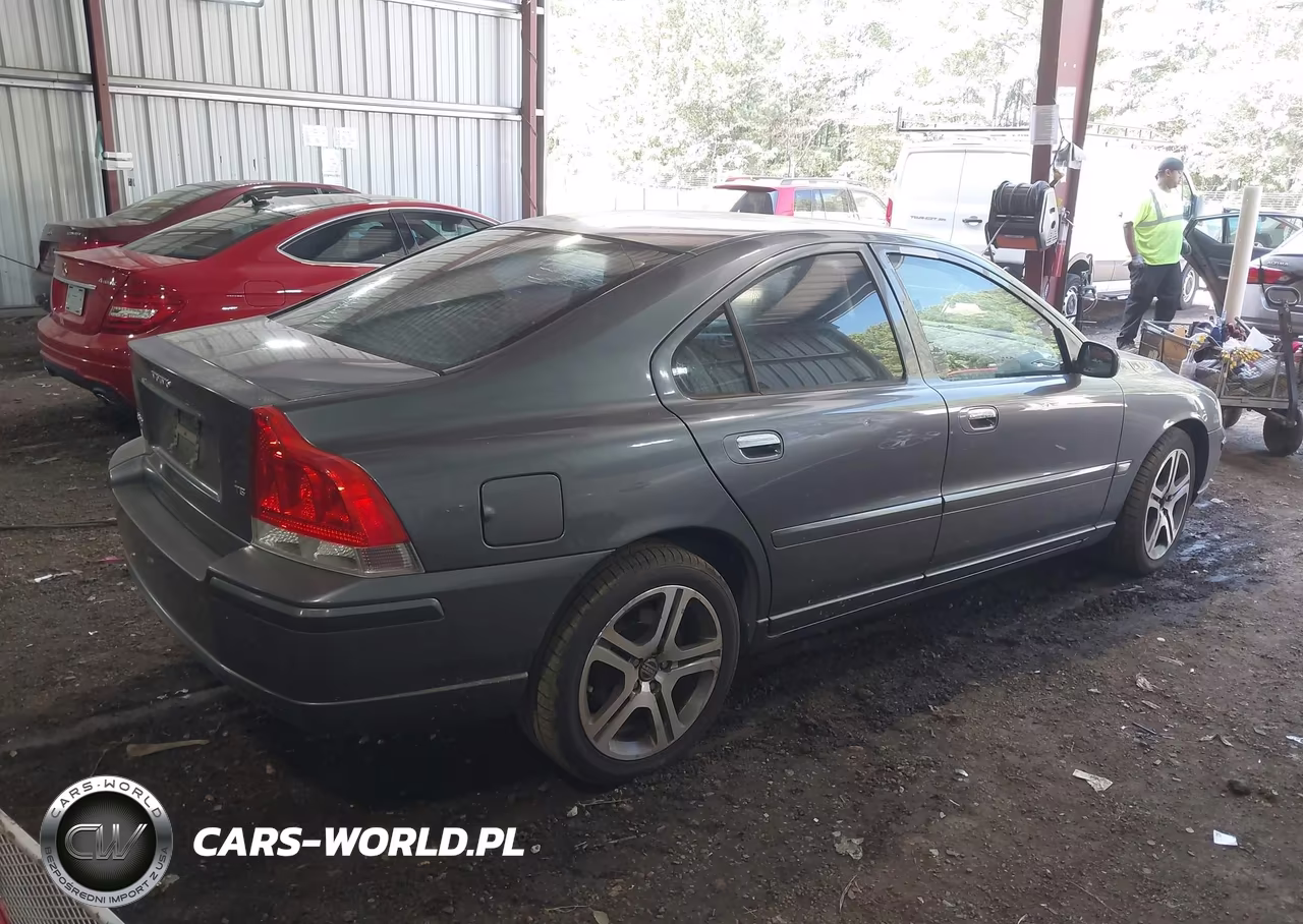 2006 Volvo S60 T5 VIN:YV1RS547462557149 - 4