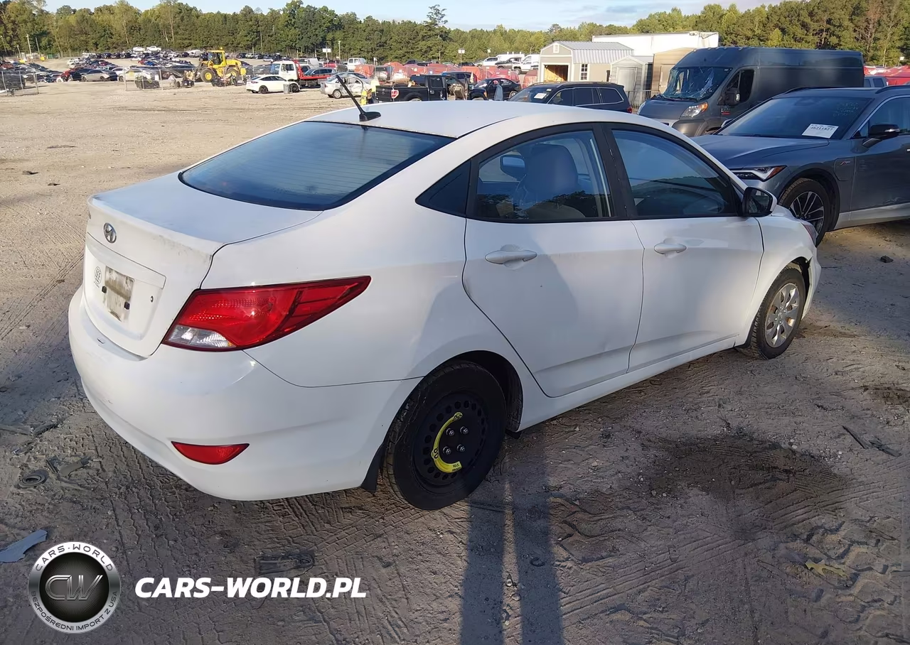 2016 Hyundai Accent Se VIN:KMHCT4AE3GU078633 - 4