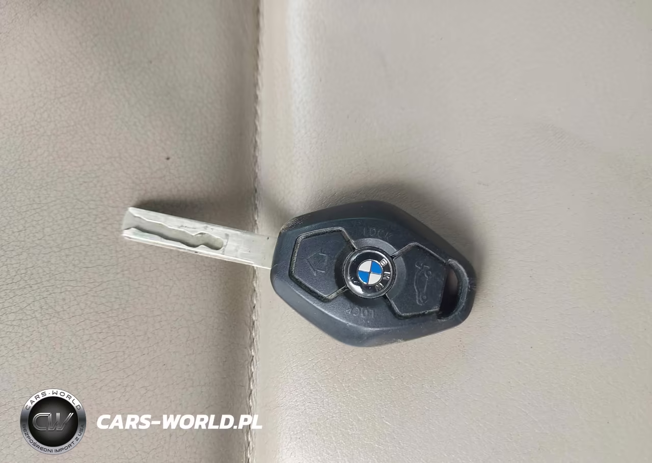 2008 BMW Z4 3.0Si VIN:4USBU53558LX04975 - 11