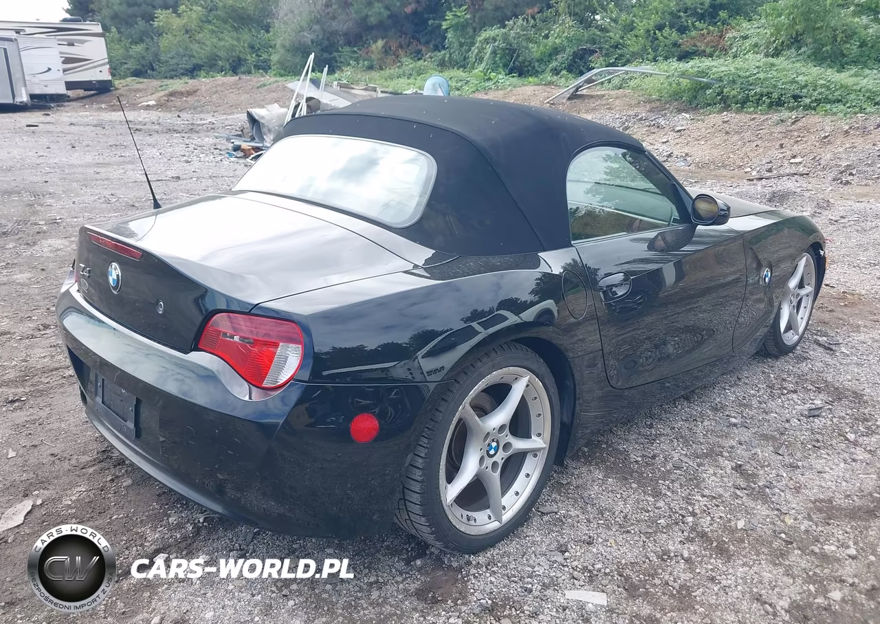 2008 BMW Z4 3.0Si VIN:4USBU53558LX04975 - 4