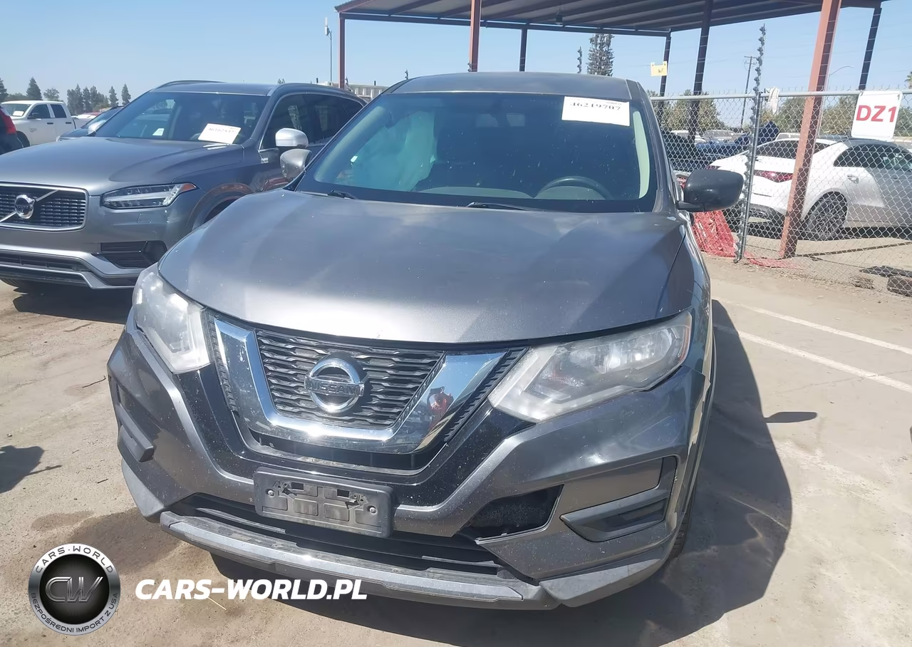 2017 Nissan Rogue S VIN:KNMAT2MT7HP532618 - 12