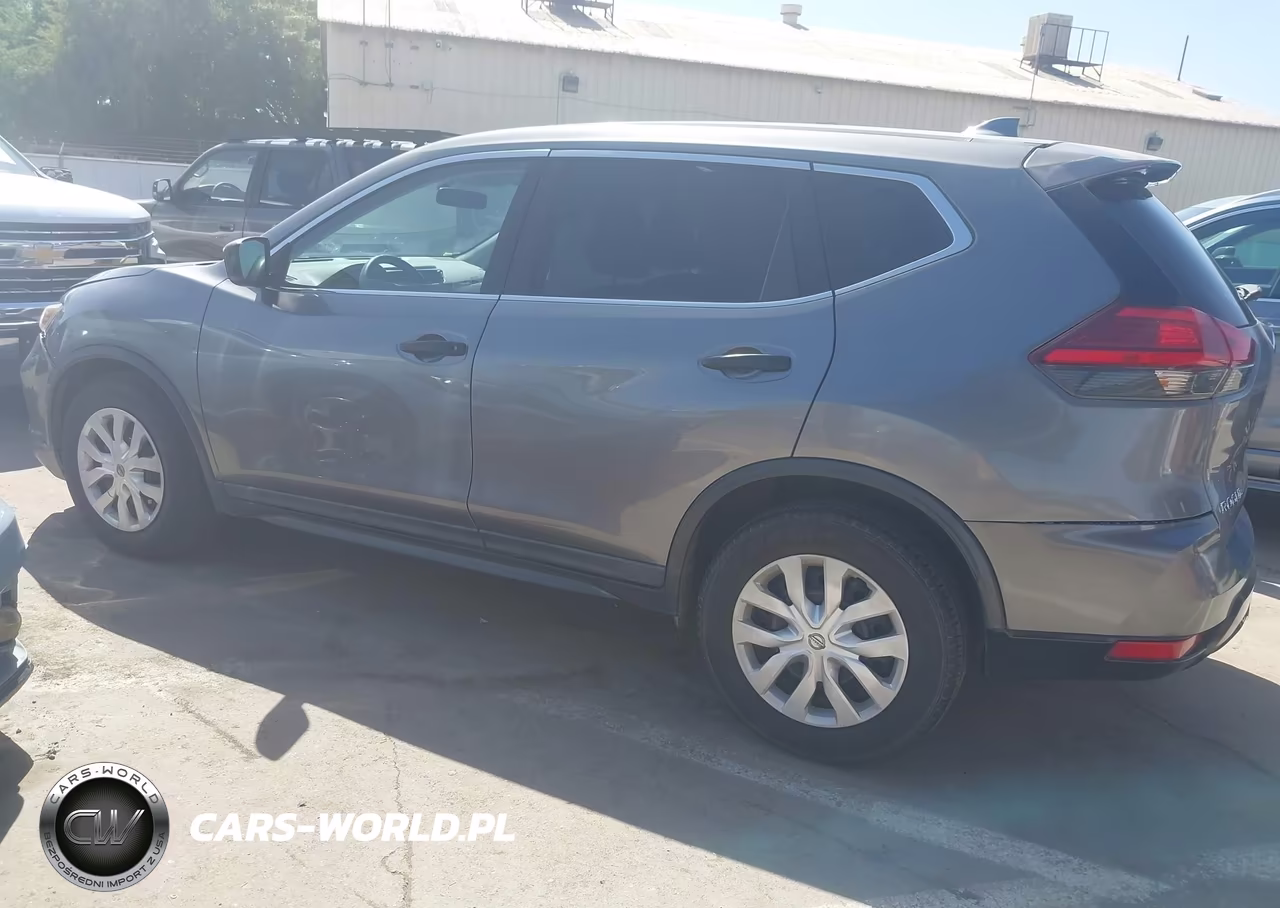 2017 Nissan Rogue S VIN:KNMAT2MT7HP532618 - 14