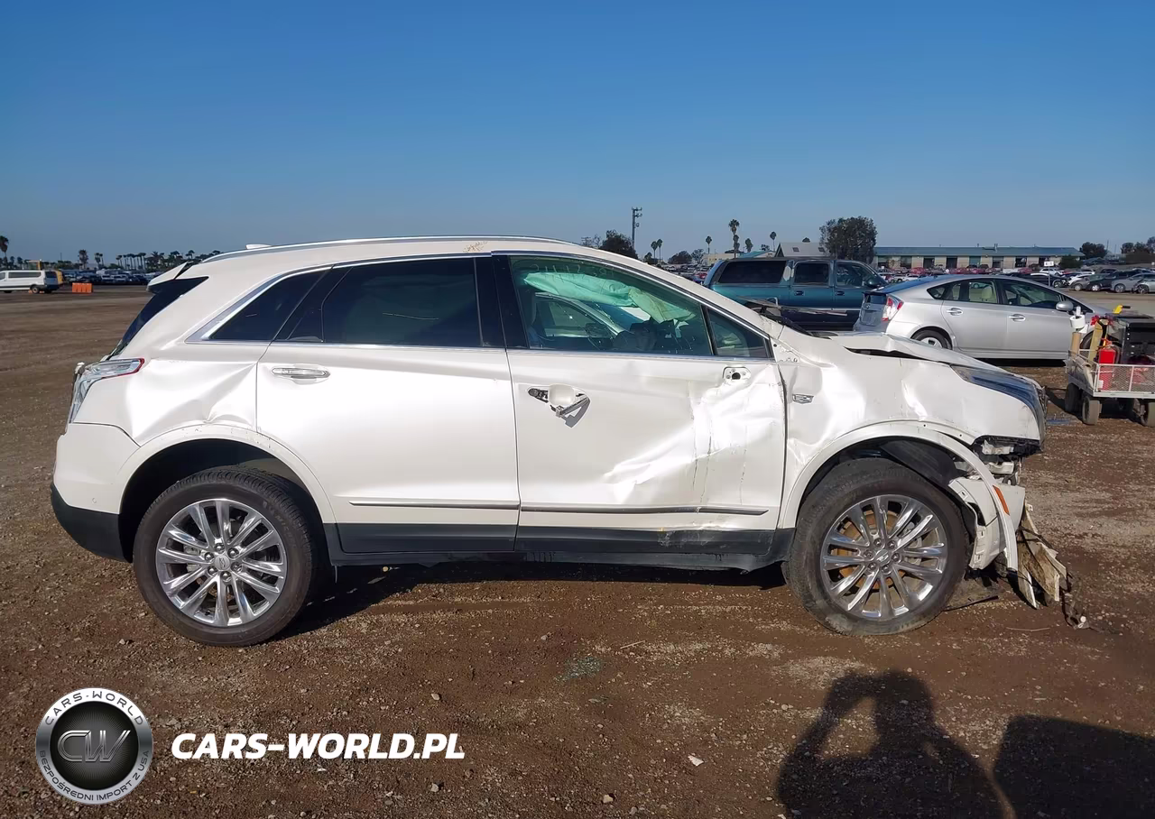 2017 Cadillac Xt5 Platinum VIN:1GYKNFRS8HZ299143 - 14