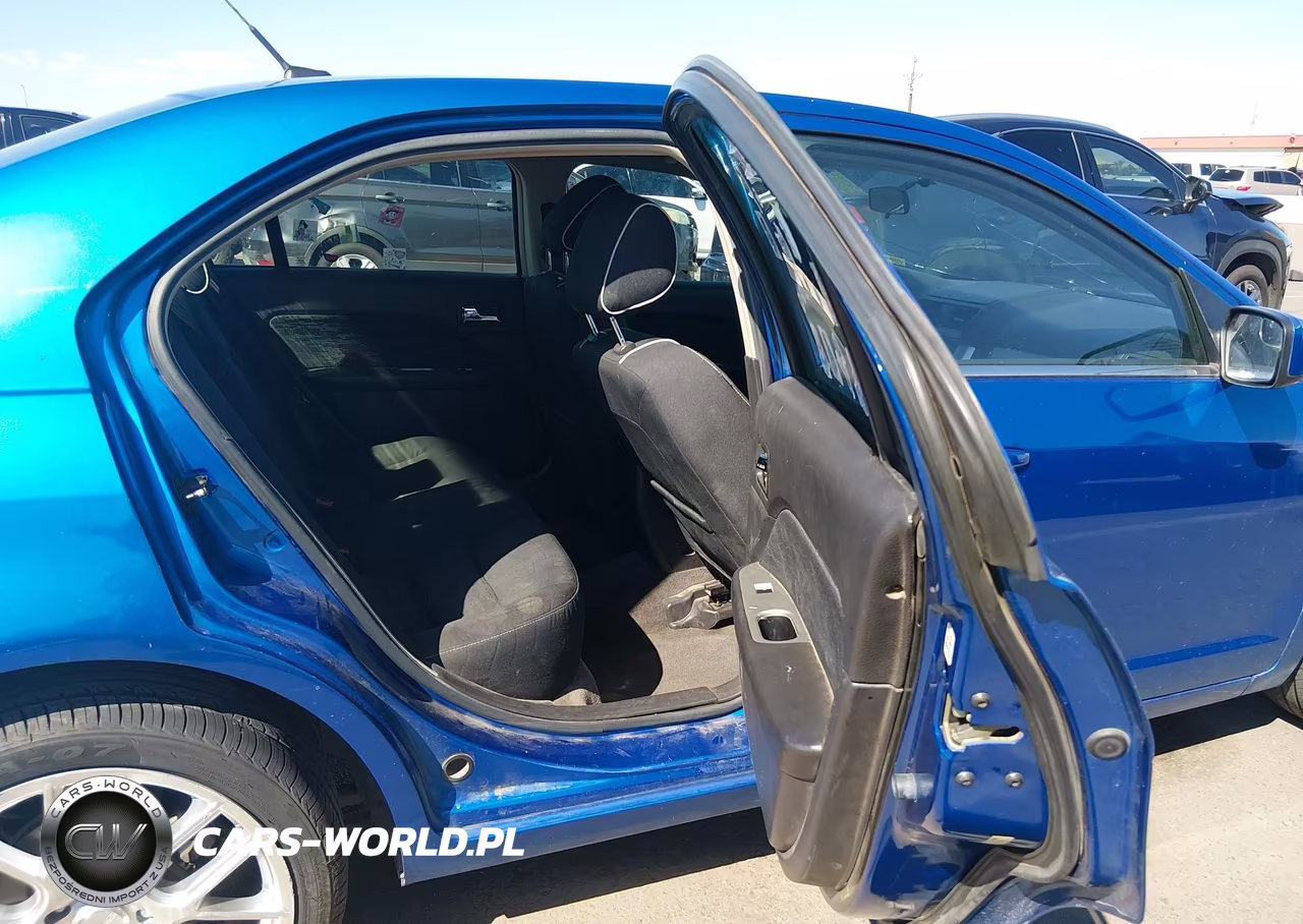 2011 Ford Fusion Se VIN:3FAHP0HAXBR114799 - 8
