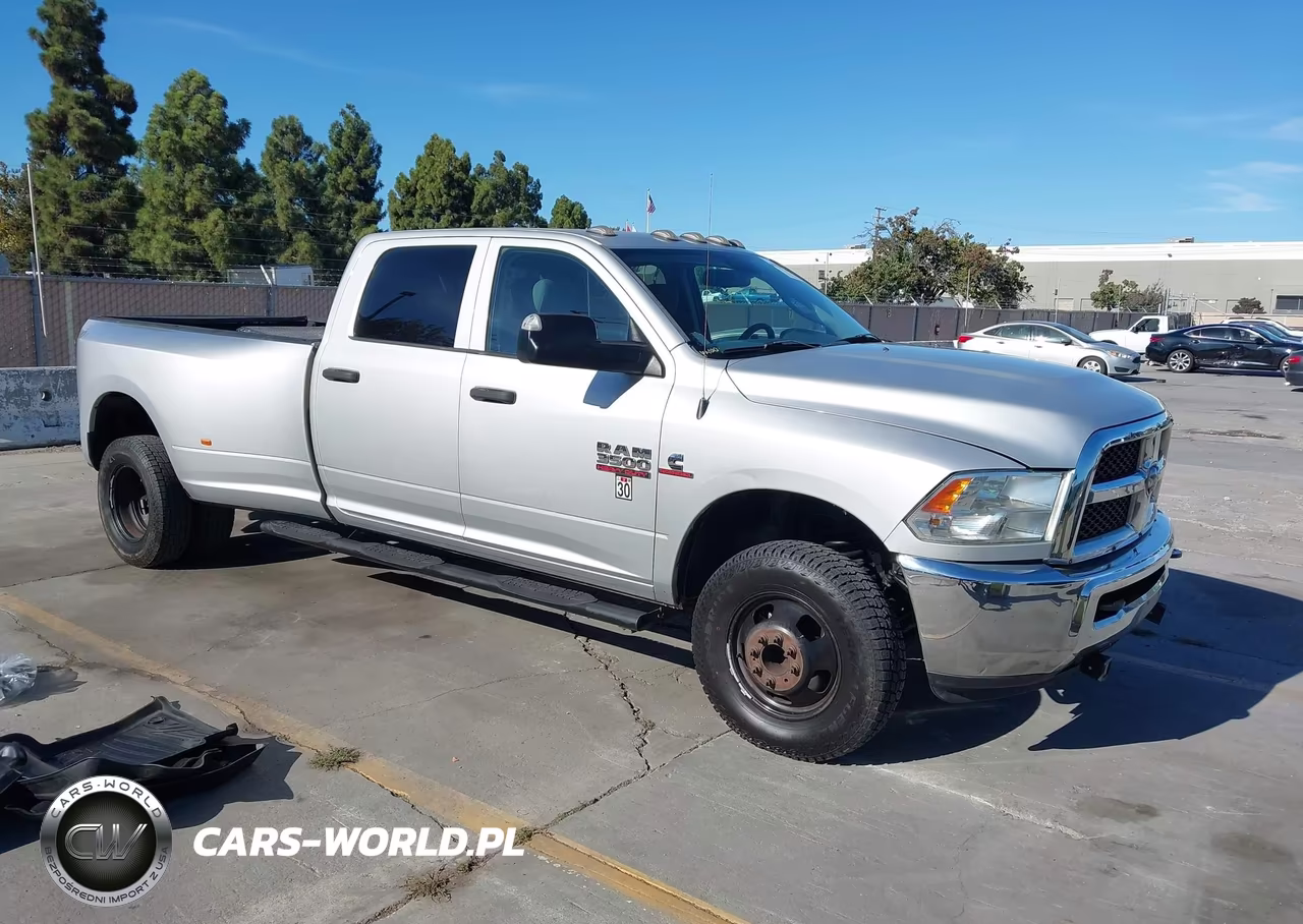2017 Ram 3500 Tradesman 4X4 8' Box