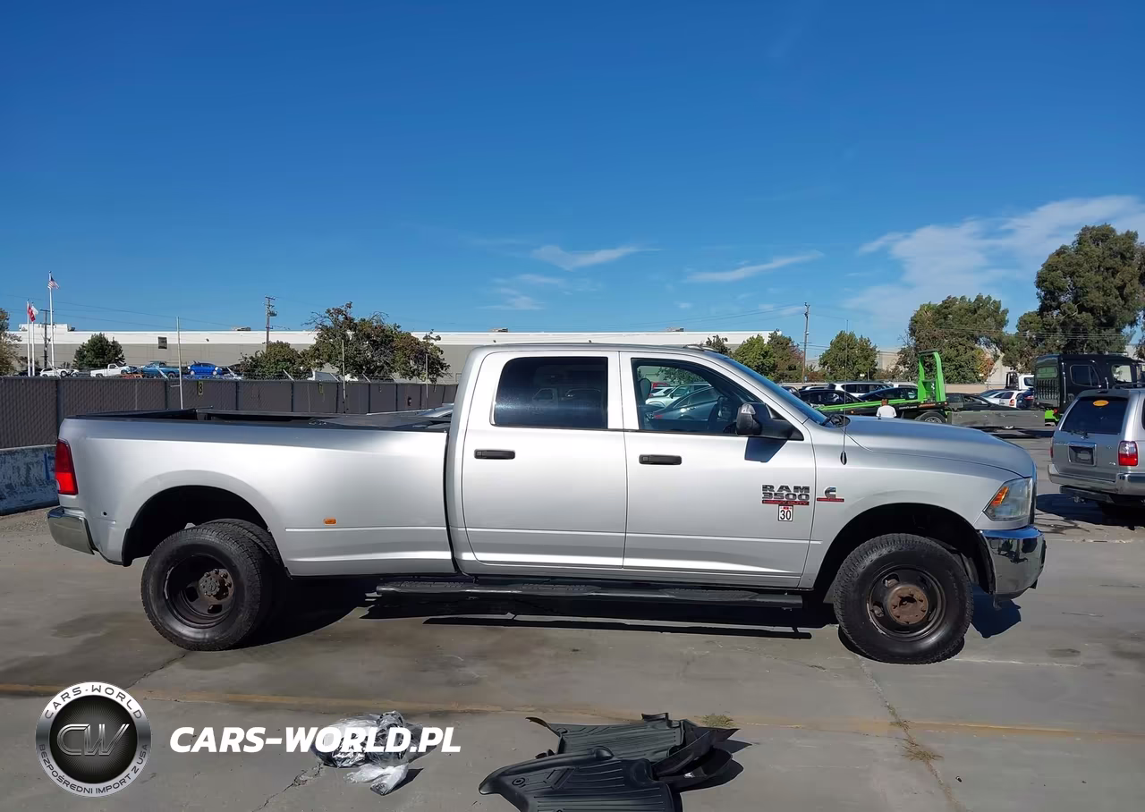 2017 Ram 3500 Tradesman 4X4 8' Box VIN:3C63RRGL0HG776229 - 13