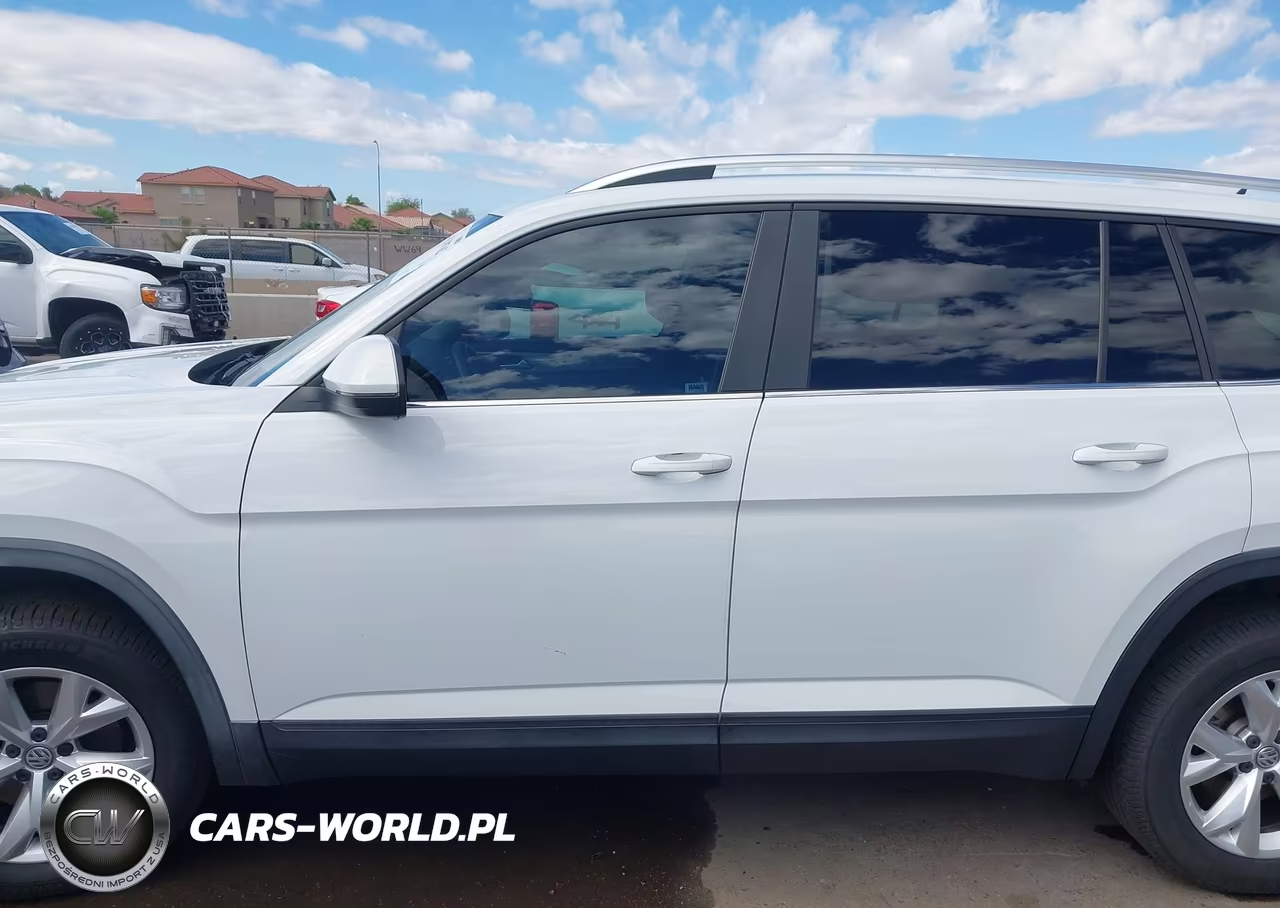 2019 Volkswagen Atlas 2.0T S VIN:1V2AP2CA2KC603189 - 14