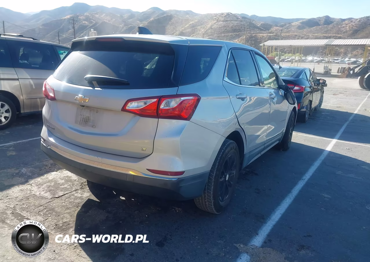 2019 Chevrolet Equinox Lt VIN:2GNAXKEV5K6187995 - 4