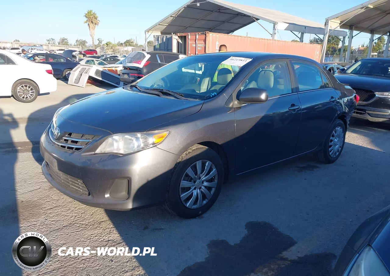 2013 Toyota Corolla Le VIN:2T1BU4EE5DC065270 - 2