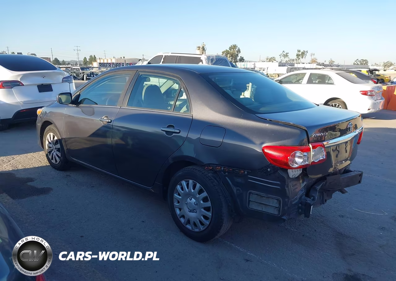 2013 Toyota Corolla Le VIN:2T1BU4EE5DC065270 - 3