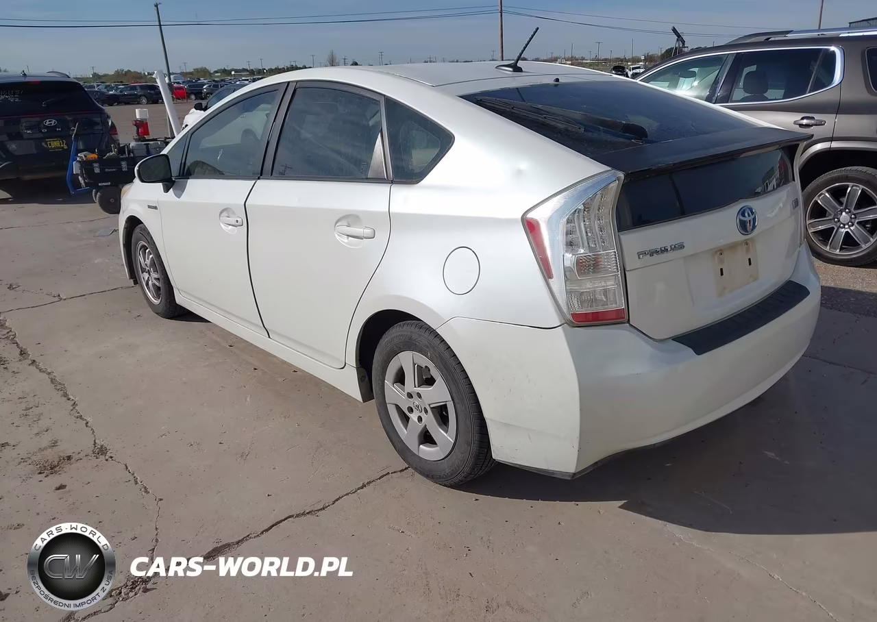 2011 Toyota Prius Two VIN:JTDKN3DU8B1422510 - 3