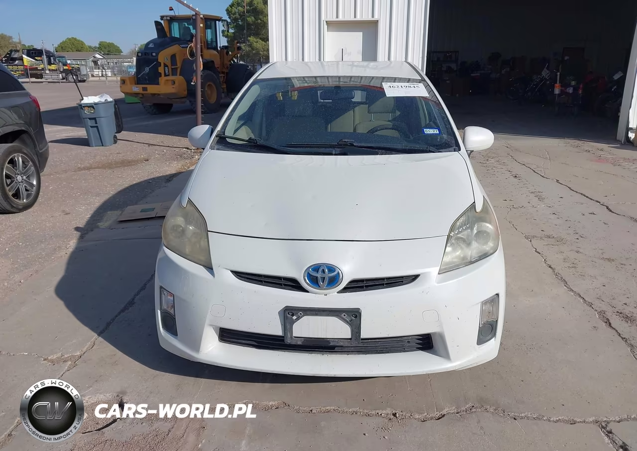 2011 Toyota Prius Two VIN:JTDKN3DU8B1422510 - 6