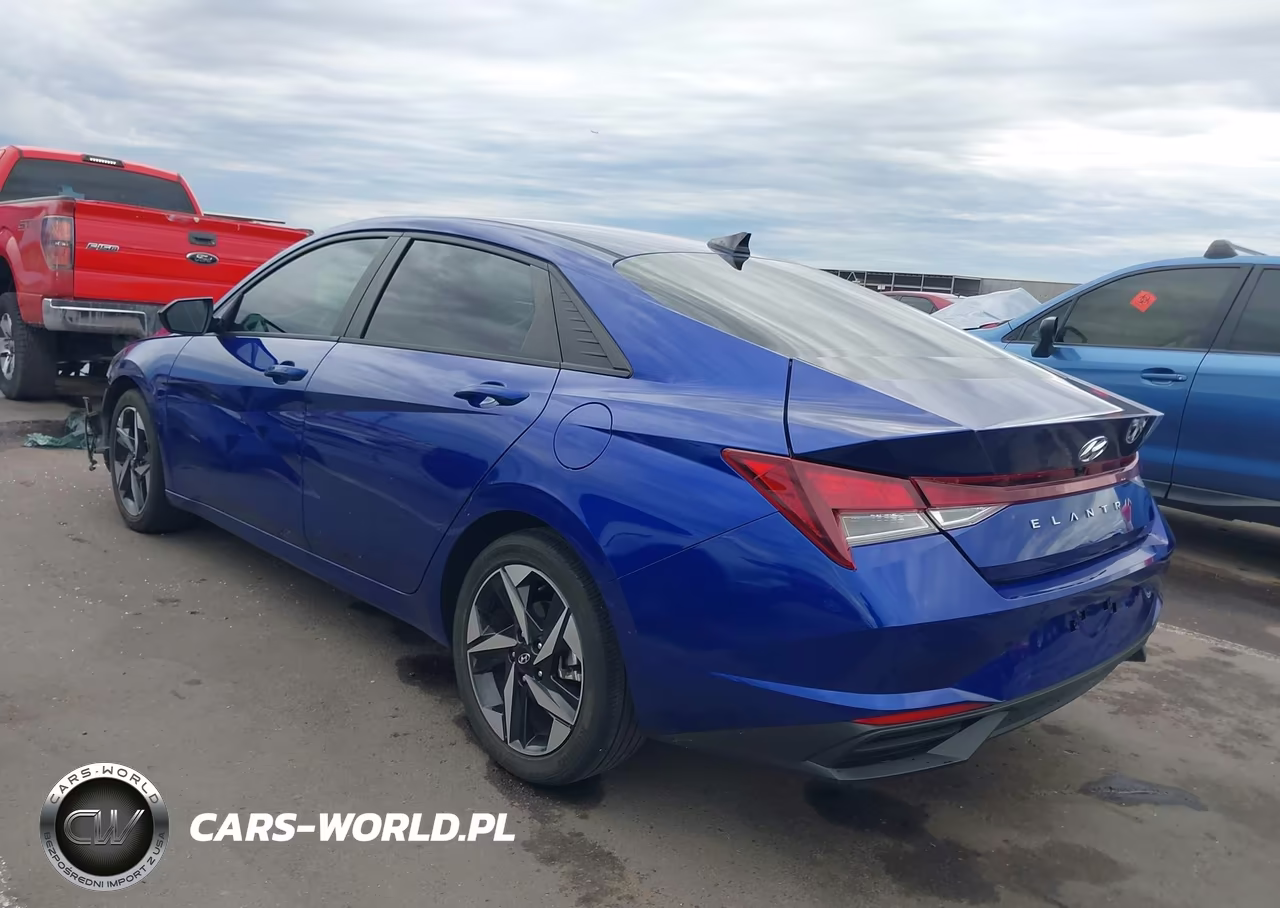 2023 Hyundai Elantra Sel VIN:KMHLS4AG9PU599795 - 3