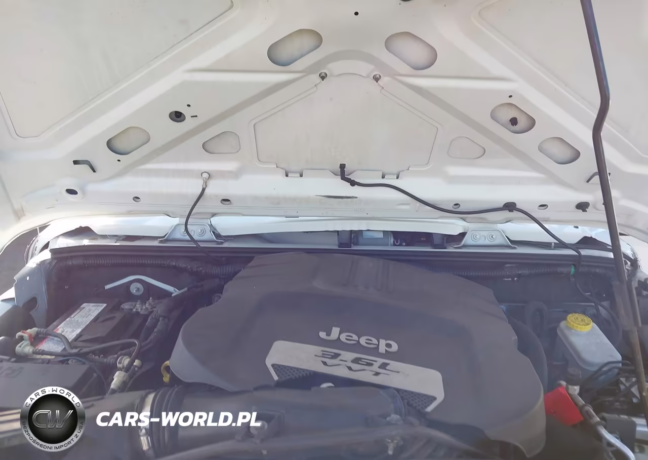 2012 Jeep Wrangler Sport VIN:1C4AJWAGXCL184608 - 10