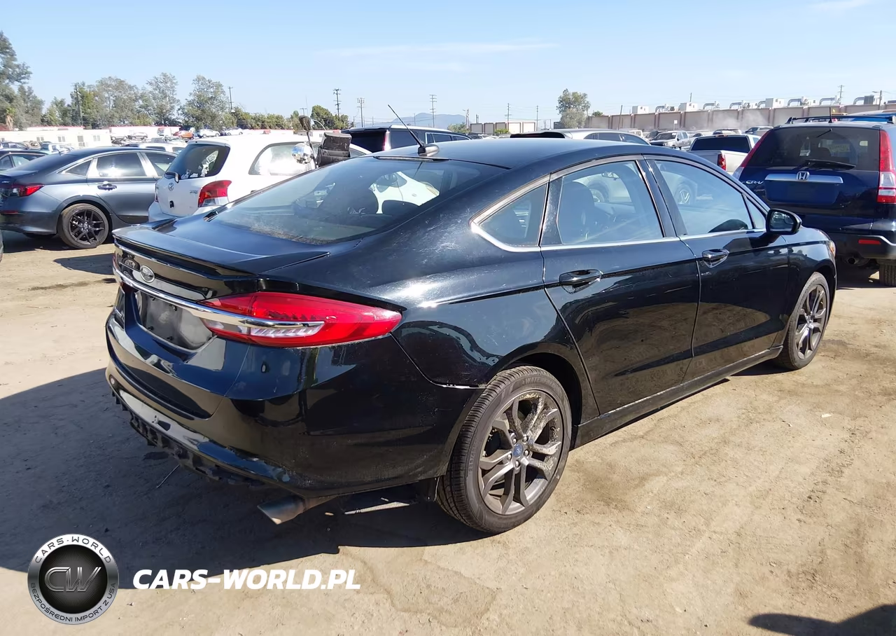 2018 Ford Fusion S VIN:3FA6P0G79JR195239 - 4