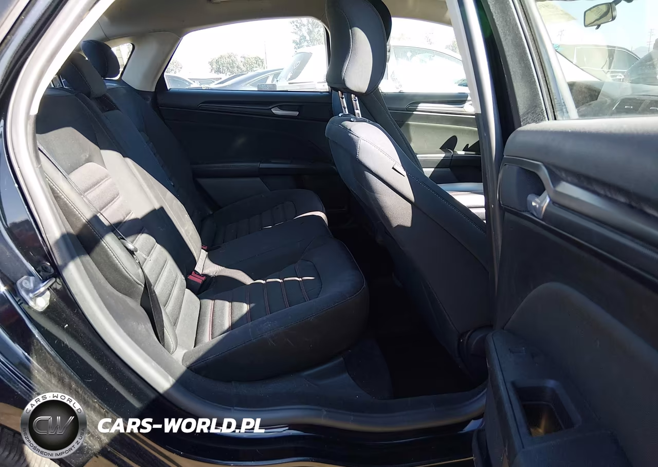 2018 Ford Fusion S VIN:3FA6P0G79JR195239 - 8