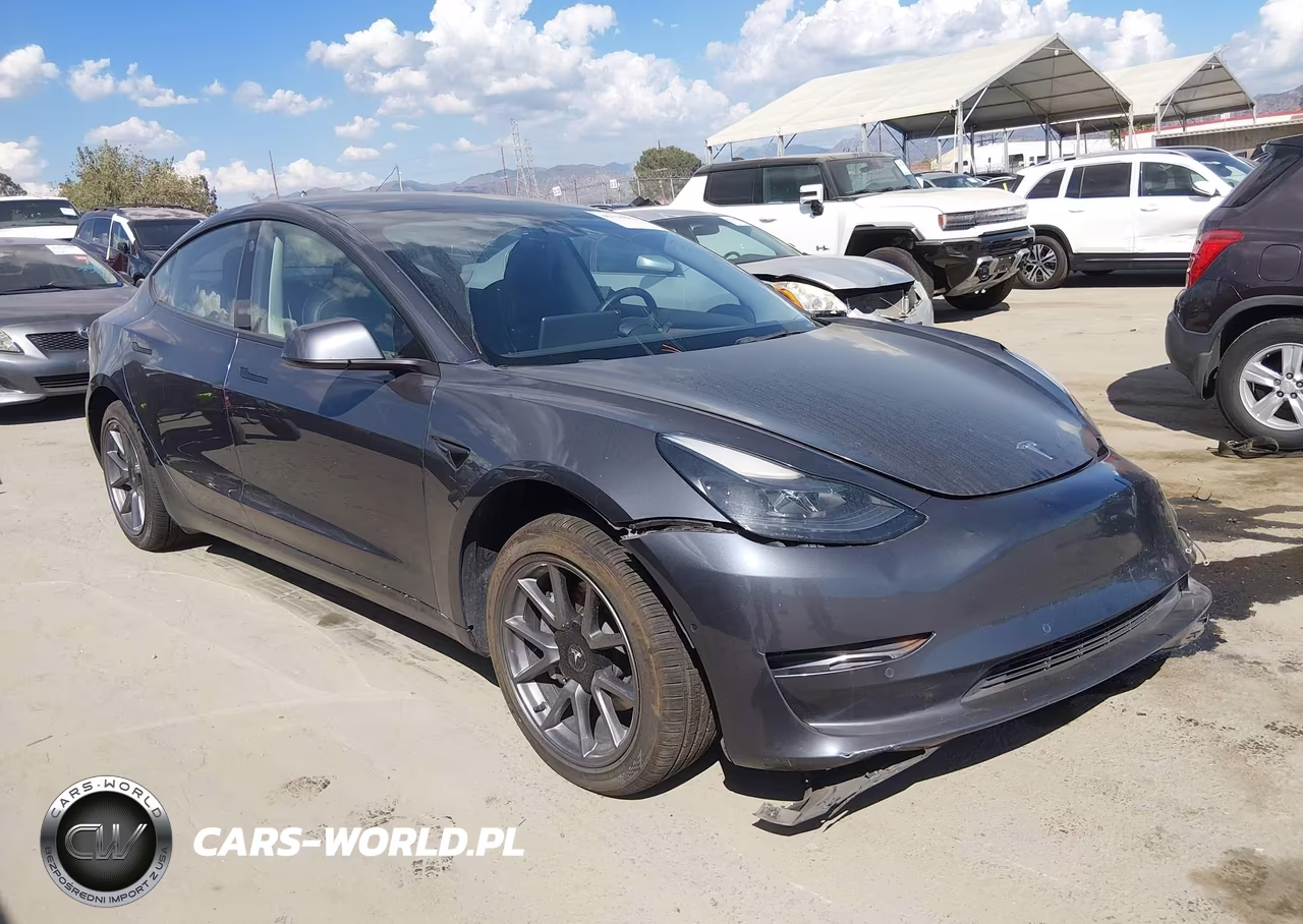 2022 Tesla Model 3 Long Range Dual Motor All-Wheel Drive