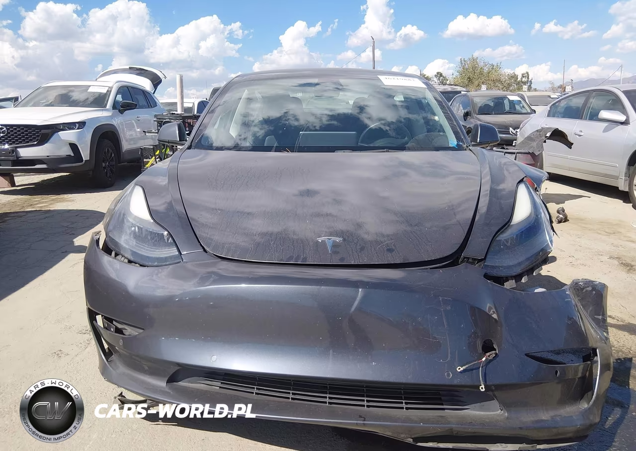 2022 Tesla Model 3 Long Range Dual Motor All-Wheel Drive VIN:5YJ3E1EB8NF255812 - 11