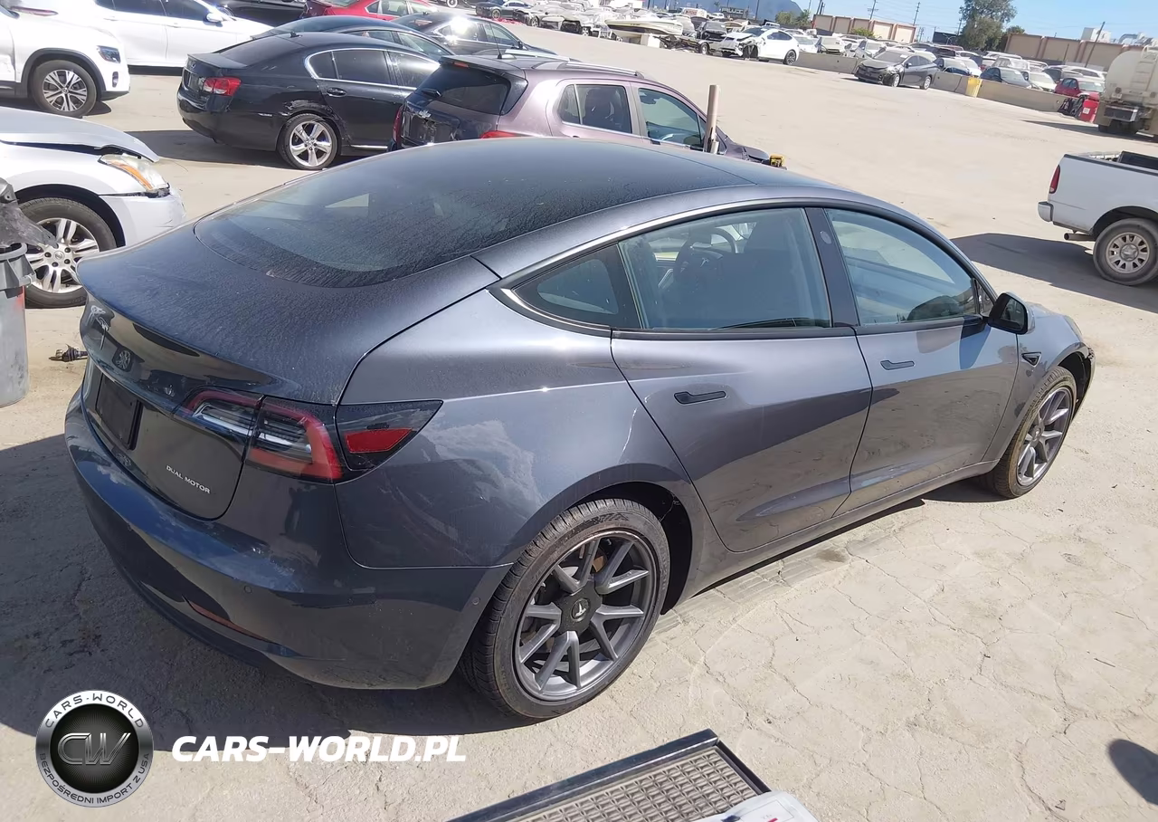 2022 Tesla Model 3 Long Range Dual Motor All-Wheel Drive VIN:5YJ3E1EB8NF255812 - 4