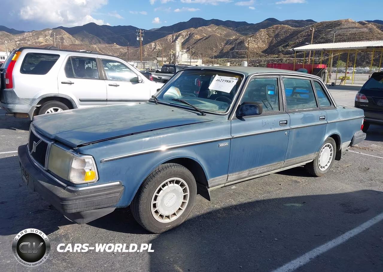 1990 Volvo 240 Dl VIN:YV1AA8845L1415475 - 2