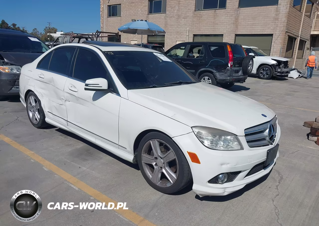 2010 Mercedes-Benz C 300 Luxury 4Matic-Sport 4Matic – zdjęcie 1 z 16