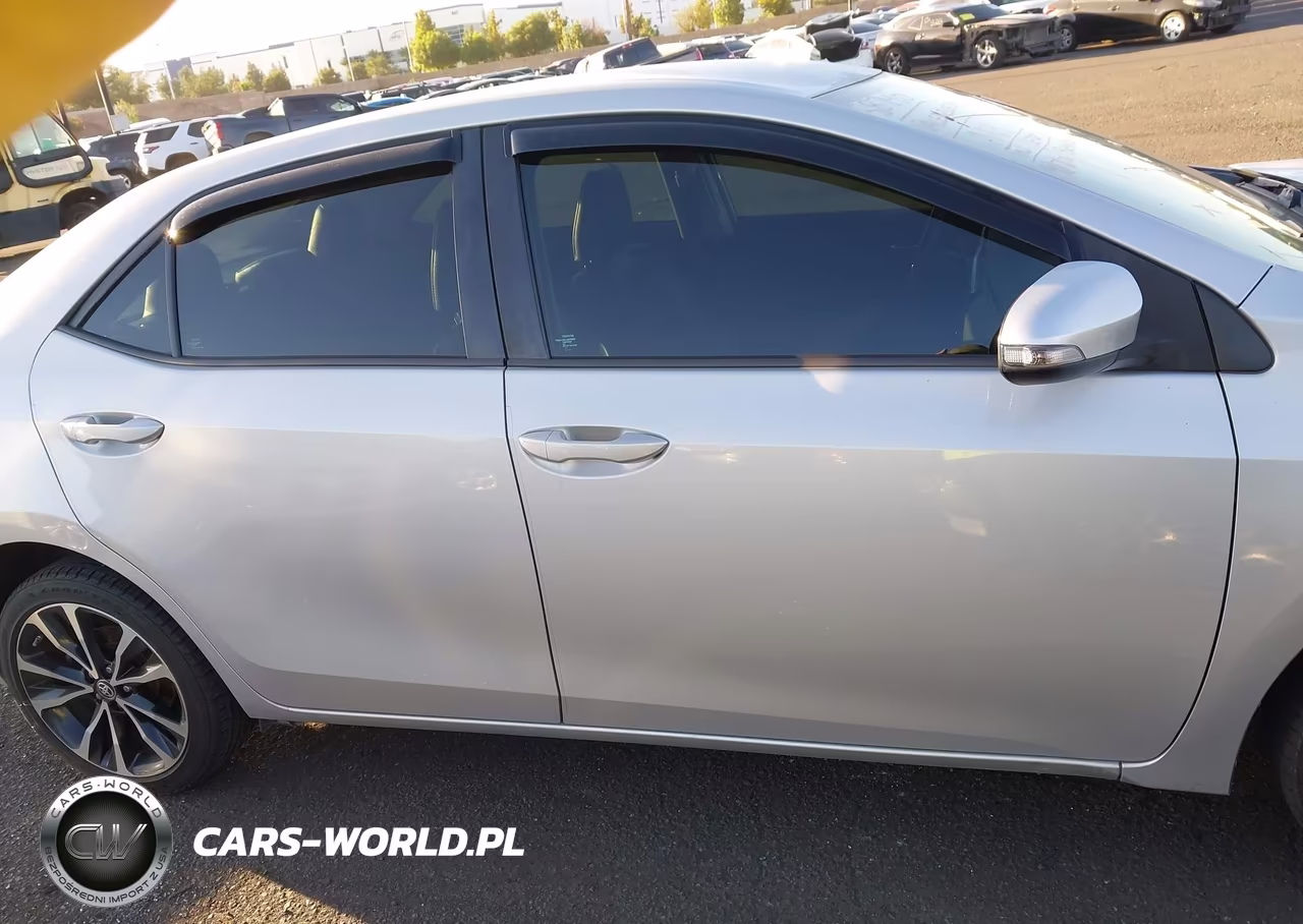2017 Toyota Corolla Se VIN:5YFBURHE7HP705204 - 14