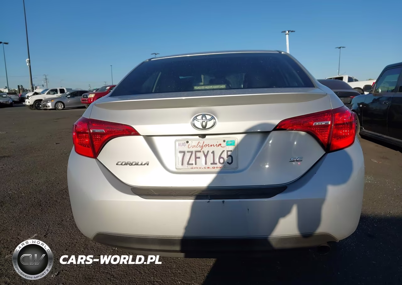 2017 Toyota Corolla Se VIN:5YFBURHE7HP705204 - 17