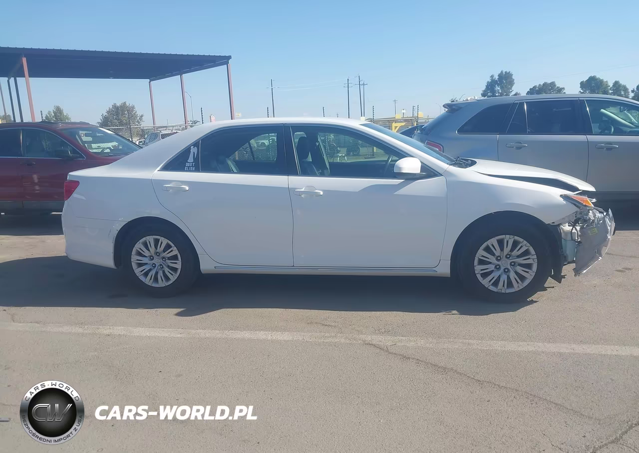 2012 Toyota Camry Le VIN:4T4BF1FK8CR264474 - 14