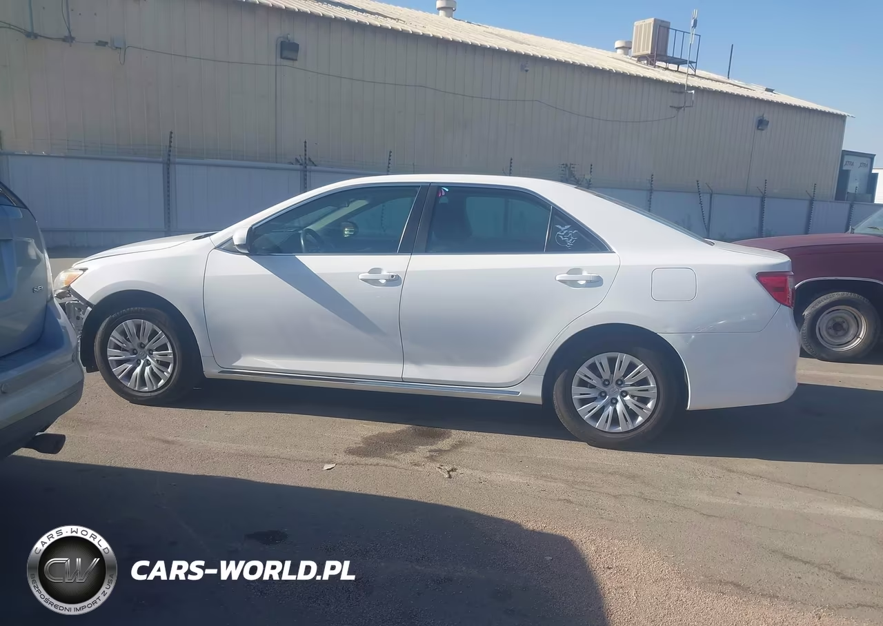 2012 Toyota Camry Le VIN:4T4BF1FK8CR264474 - 15