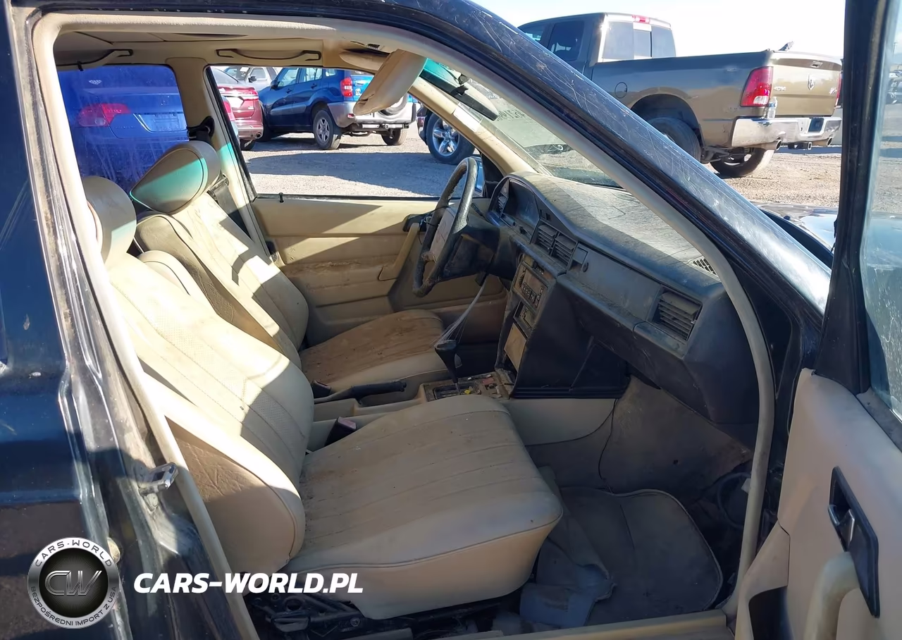 1987 Mercedes-Benz 190 E 2.3 VIN:WDBDA28D8HF373053 - 5