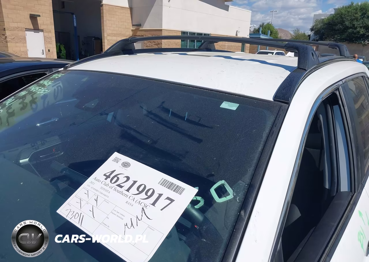 2021 Toyota Rav4 Hybrid Xle VIN:4T3RWRFVXMU048474 - 17