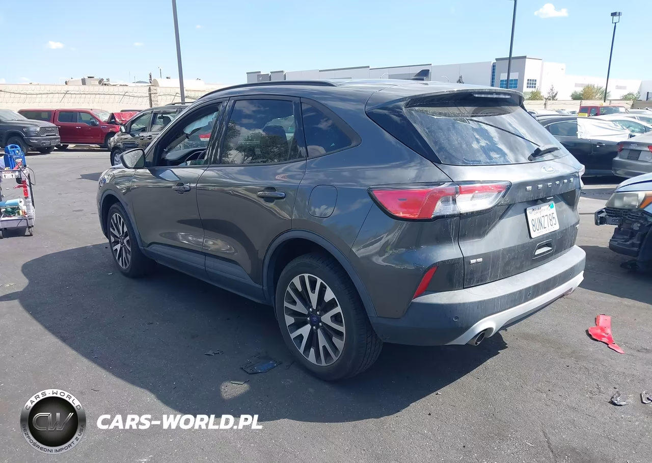 2020 Ford Escape Se Sport Hybrid VIN:1FMCU0BZ4LUC47401 - 3