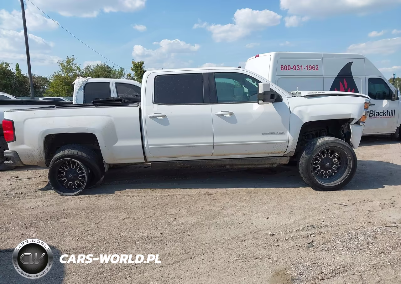 2015 Chevrolet Silverado 2500Hd Lt VIN:1GC1KVE86FF585960 - 13