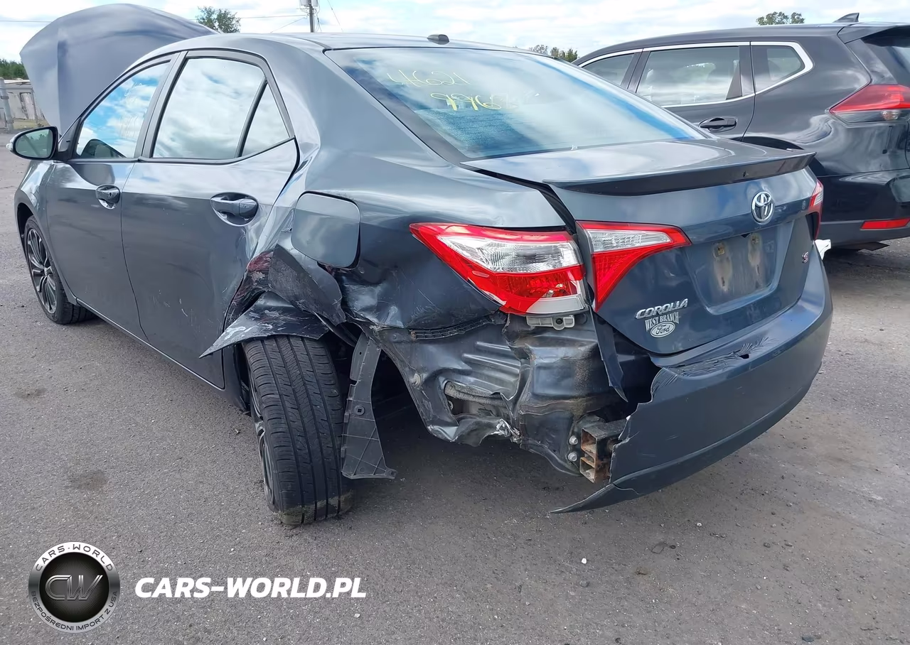2015 Toyota Corolla S Plus VIN:5YFBURHE7FP201751 - 17