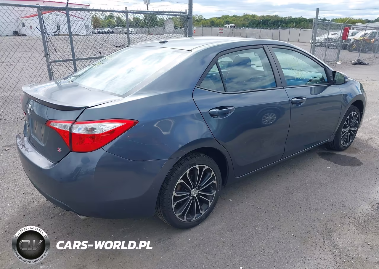 2015 Toyota Corolla S Plus VIN:5YFBURHE7FP201751 - 4