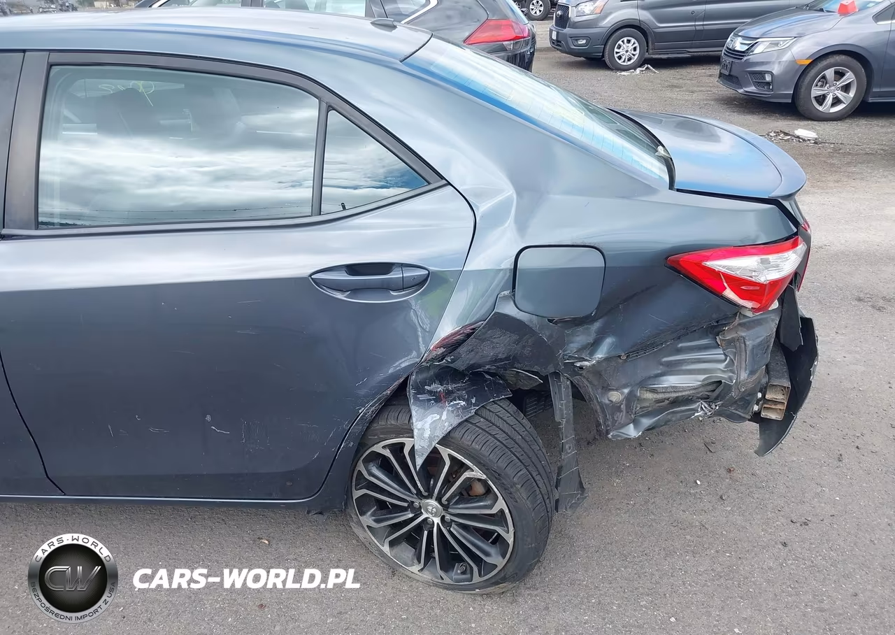2015 Toyota Corolla S Plus VIN:5YFBURHE7FP201751 - 6