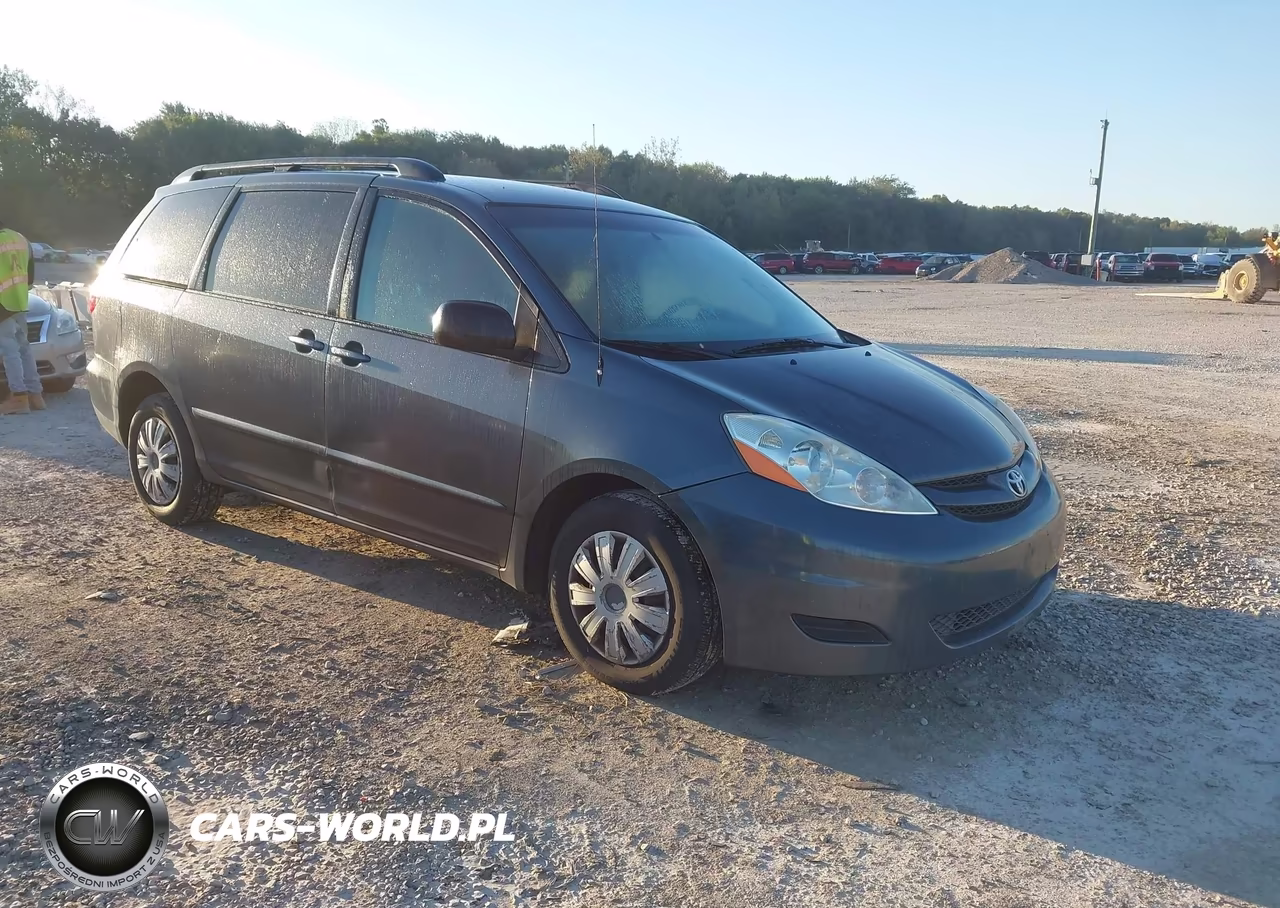 2010 Toyota Sienna Le VIN:5TDKK4CC0AS342367 - 1