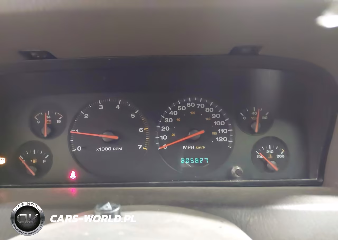 2001 Jeep Grand Cherokee Laredo VIN:1J4GW48S31C674518 - 7