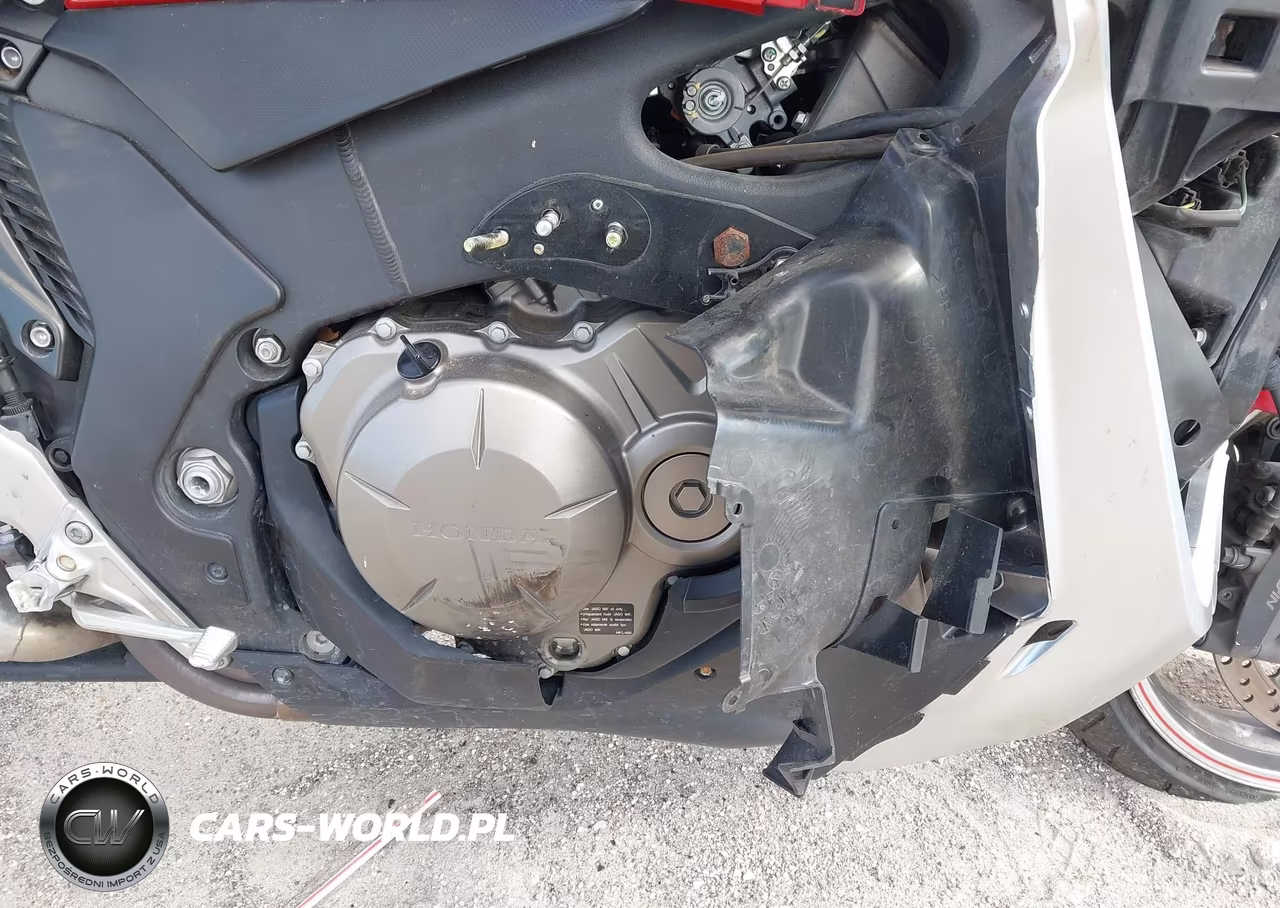 2010 Honda Vfr1200 F VIN:JH2SC6318AK000932 - 8