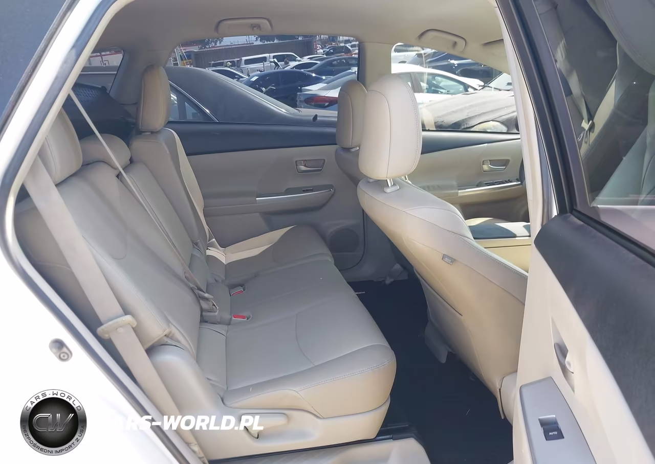 2012 Toyota Prius V Five VIN:JTDZN3EU6C3138814 - 8