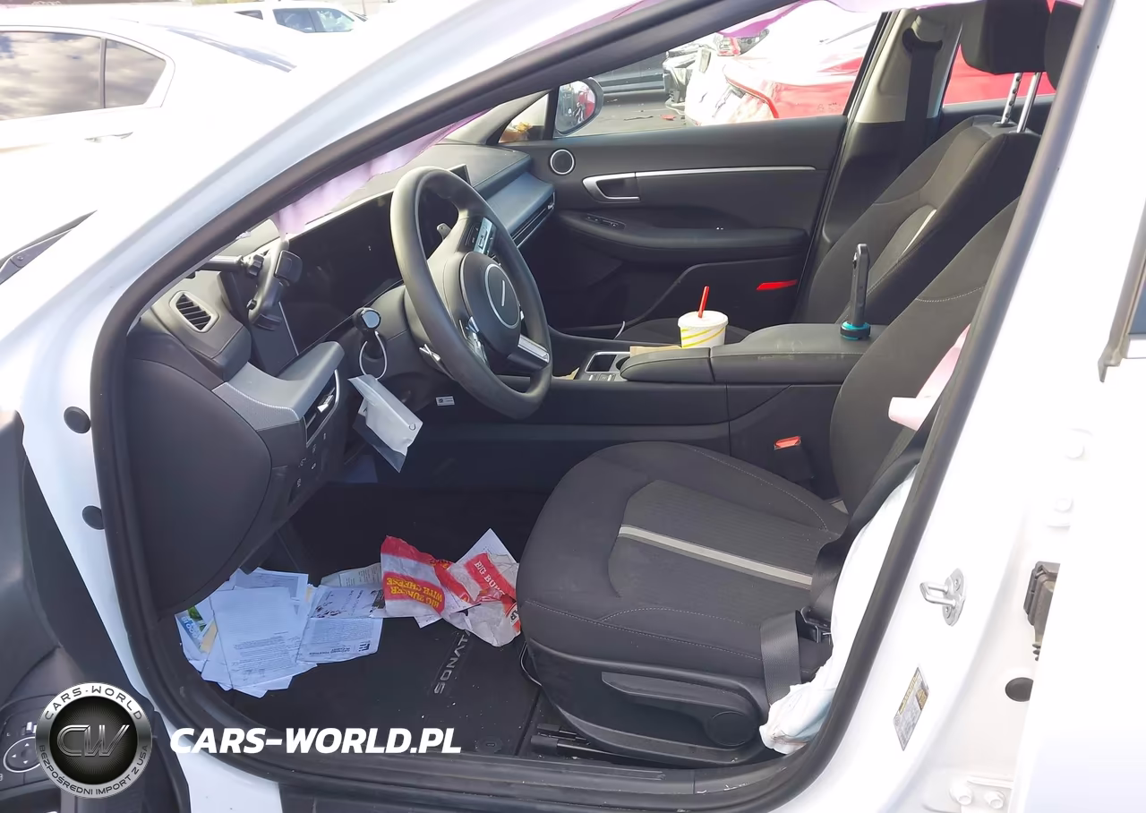 2026 Hyundai Sonata Hybrid Blue VIN:KMHL24JJ6TA138531 - 5