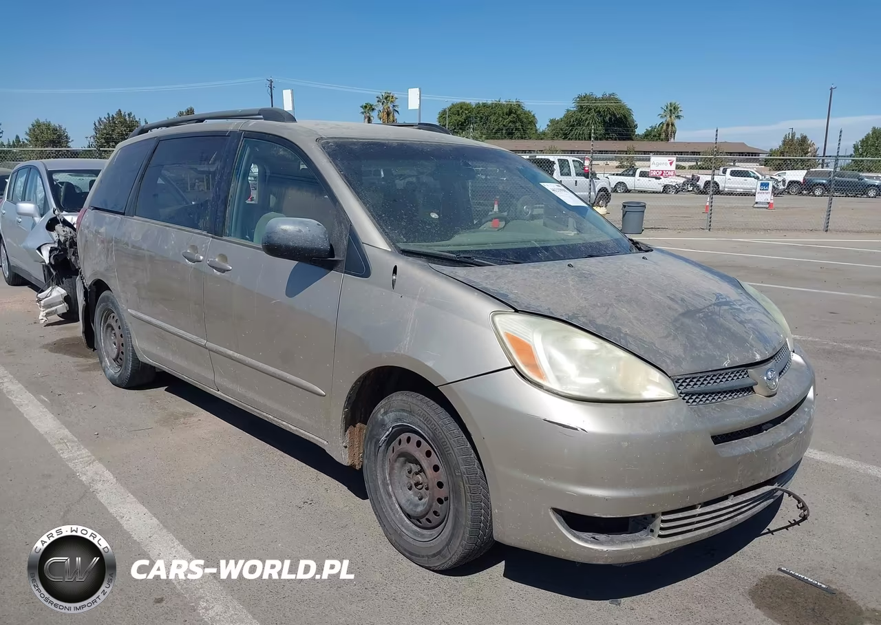 2004 Toyota Sienna Le