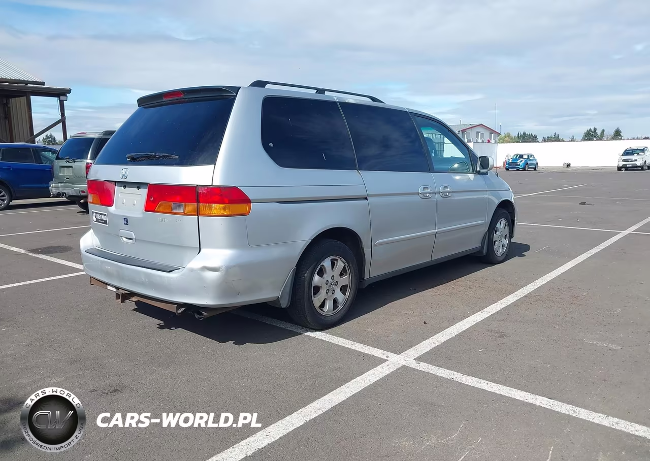 2003 Honda Odyssey VIN:5FRNL18633B089050 - 4